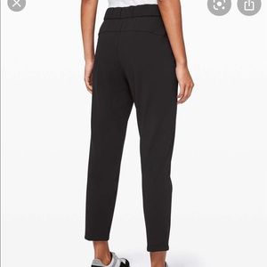 Lululemon On The Fly 7/8 Pant
